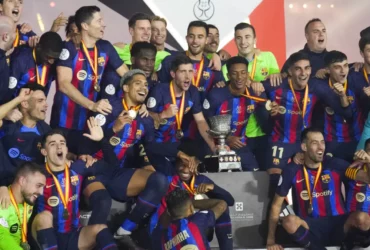 fc_barcelona_win_super_cup